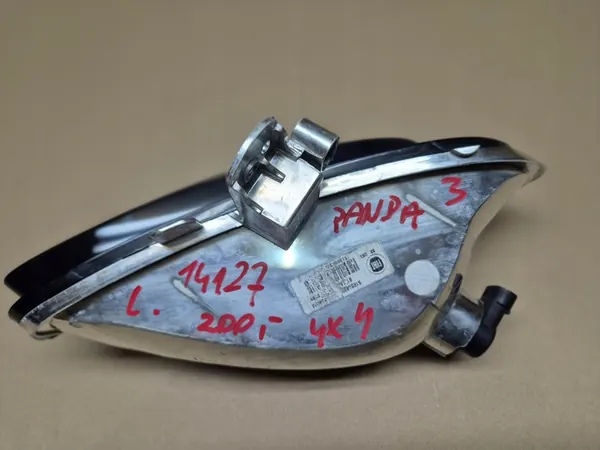 Farol esquerdo Fiat Panda 3 CROSS 2012-2022 image 8