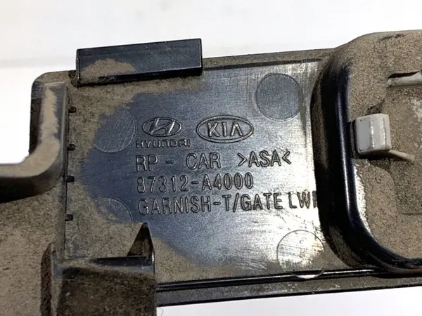 OEM 87312-A4000 Kleplijst Kia Carens IV image 4