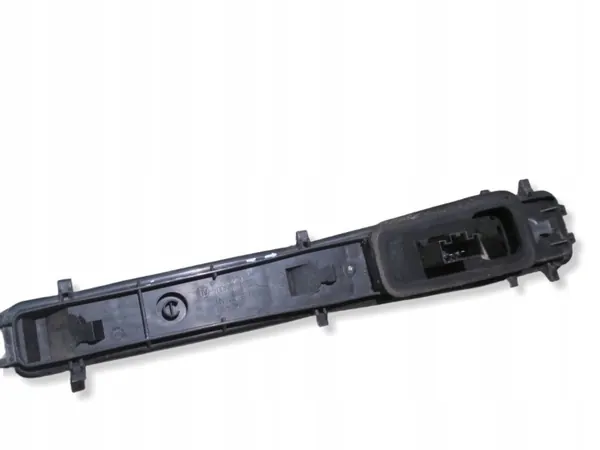 Insert phare arrière droit Ford Fusion OEM AIC3785 image 3