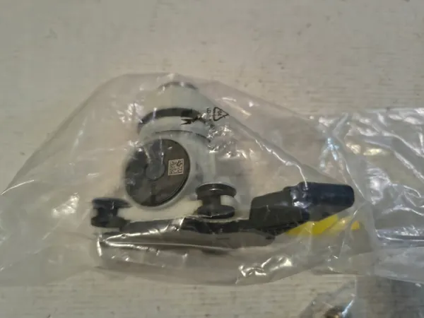Module Pompe AdBlue Volkswagen OE WA131971 image 3