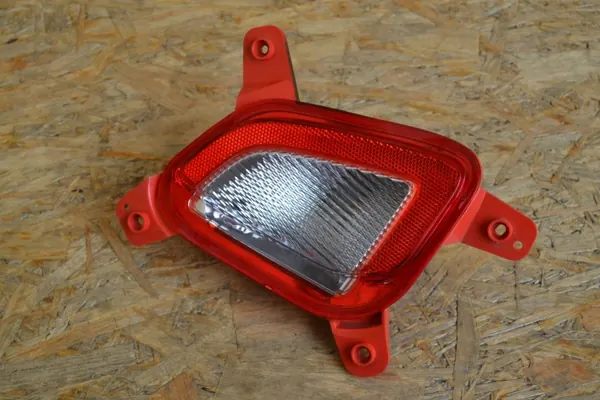 Backljus höger OEM 92406-K7010 Hyundai Kona image 3