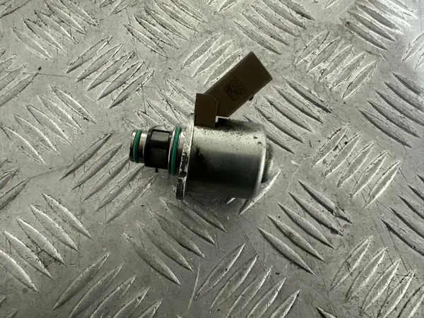 Brandstofdrukregelklep OEM 28233374 image 3