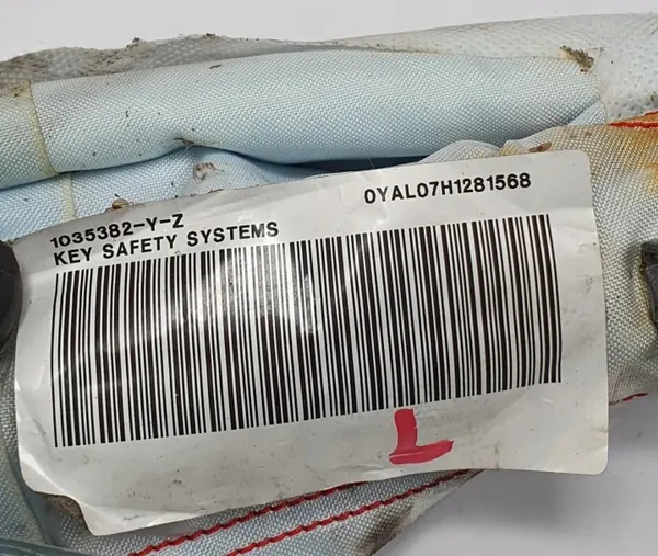 Skoda Fabia III kaihdinairbag vasen OEM 1035382YZ image 3
