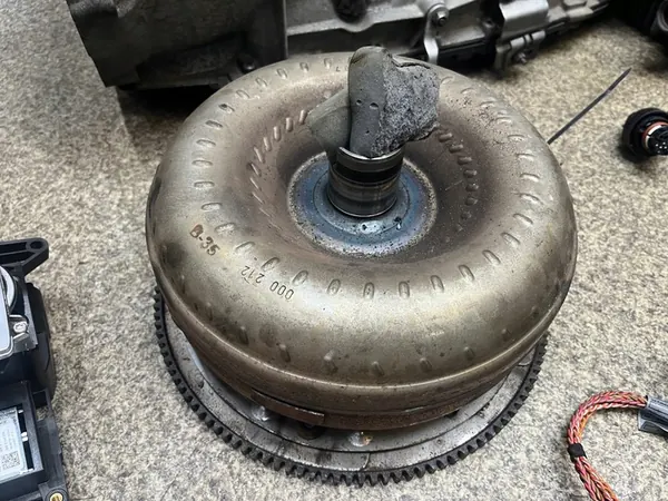 BMW E70 X5 3.0D 6HP-28X Vaihteisto Swap image 9