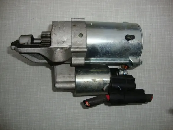 Motor de arranque Ford S-Max Mondeo Galaxy Kuga Focus C-Max 2.0 TDCi OEM S9033 image 2