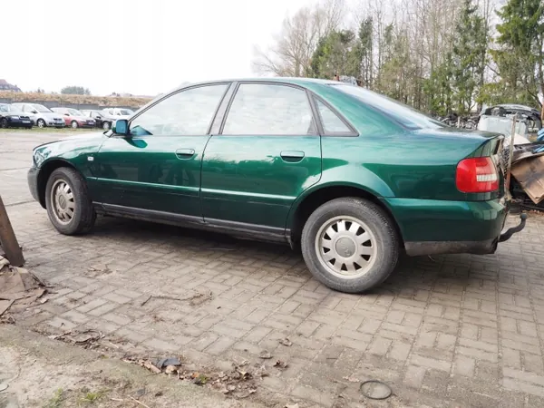 A4B5liftWKŁZAM Lukon Lisäosa Audi A4 B5 Lift 99-01 image 5