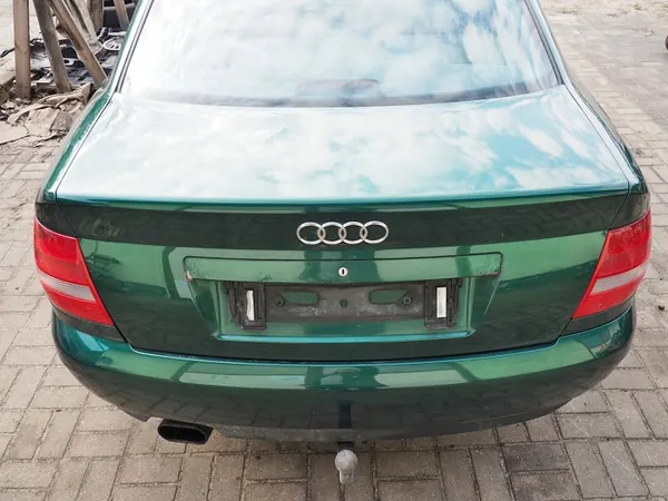 A4B5liftWKŁZAM Lukon Lisäosa Audi A4 B5 Lift 99-01 image 7