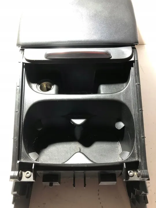 Apoio de Braço OEM 377798-OBL para Volvo V70 III image 3