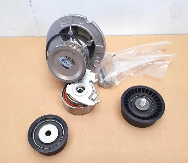 KWP KW727-2 Vattenpump + Kamremssats image 2