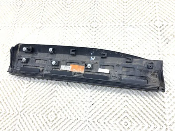 OEM LORK-1576-126020 Höger Bakdörr List Jaguar F-Pace image 5