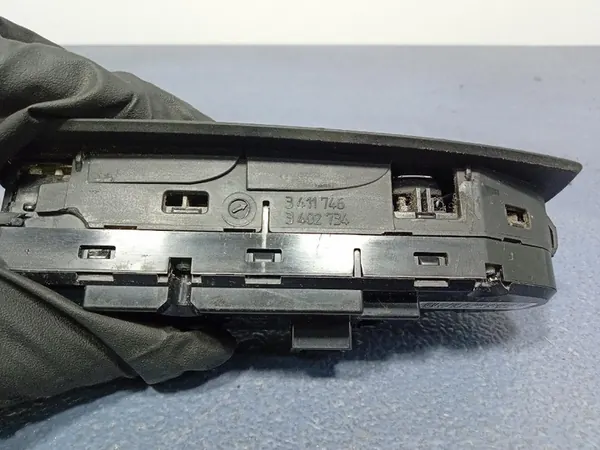 Fensterschalter links vorne BMW X3 E83 LCI 3414352 image 4