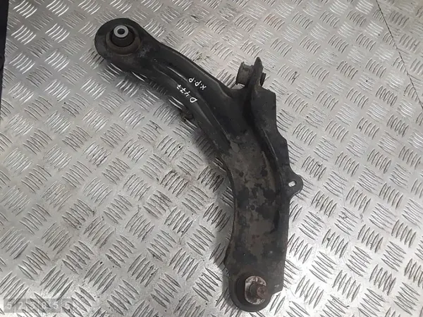 Brazo de suspensión Renault Captur OEM AM-523855 image 2