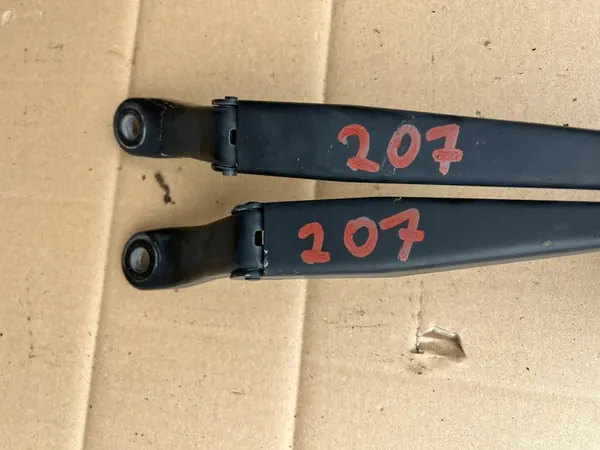 Vänster Höger Vindrutetorkare Arm Peugeot 207 2006-2014 image 1