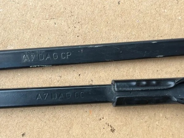 Vänster Höger Vindrutetorkare Arm Peugeot 207 2006-2014 image 2