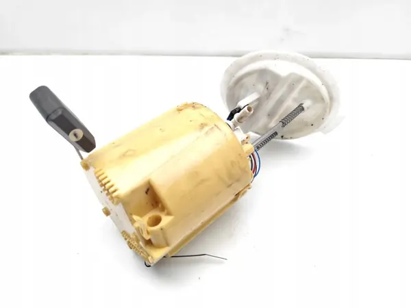 Mercedes-Benz Bränslepump OEM A2124700194 - Begagnad image 9