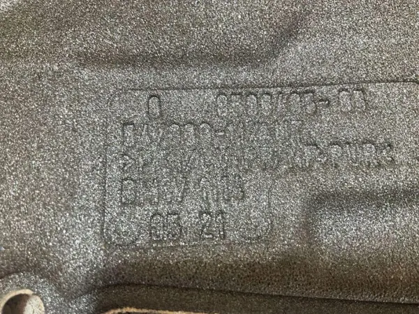 Peças compartimento motor BMW OEM 8508405 3.0L híbrido image 2