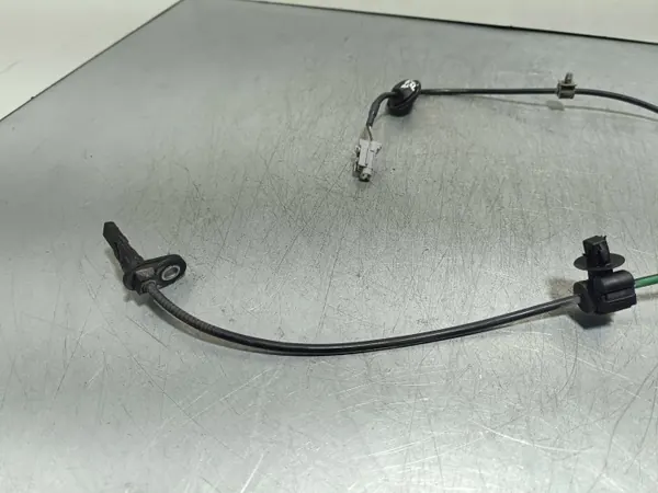 Subaru ABS pyörän nopeusanturi OEM FBZ26317 image 4