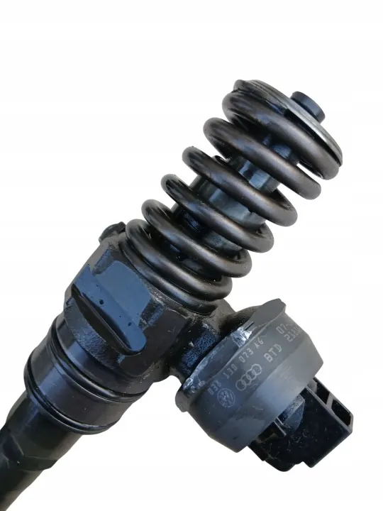 Suutin OEM 038130073AG VW 1.9 TDI:lle image 4