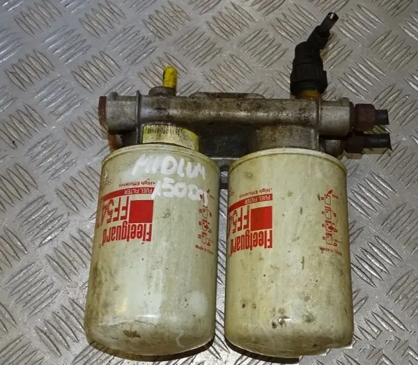 Base de Filtre Hydraulique RENAULT MIDLUM image 1