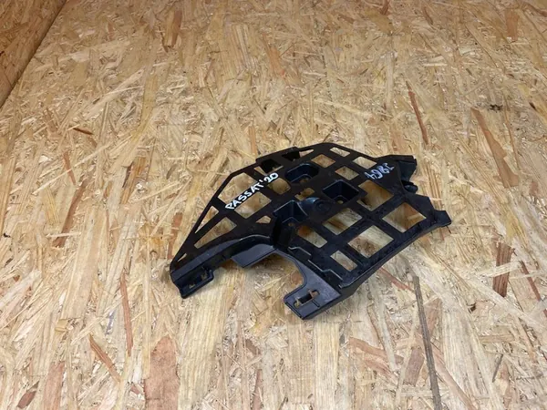 Supporto paraurti anteriore sinistro VW Passat B8 image 3