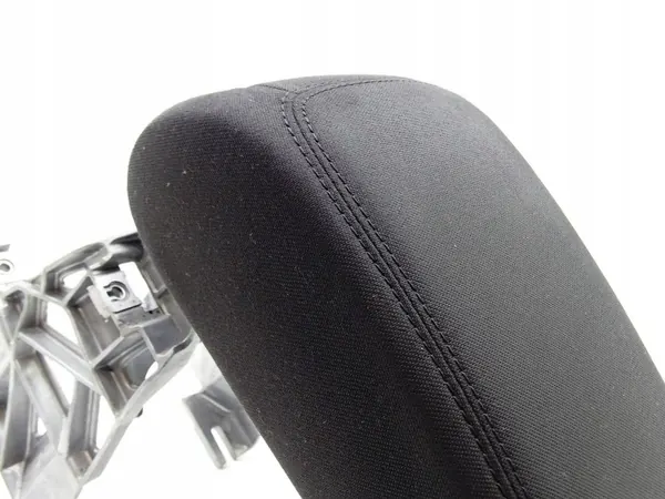 Reposabrazos Audi A3 8V OEM 8V0864283A - Usado image 5
