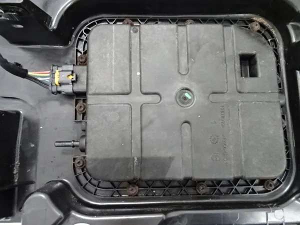 Réservoir AdBlue OEM 9818559380-123ds-5ddc48 Peugeot 308 image 6