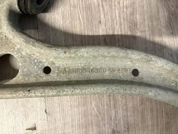 Mercedes-Benz Främre Vänster Kontrollarm image 2