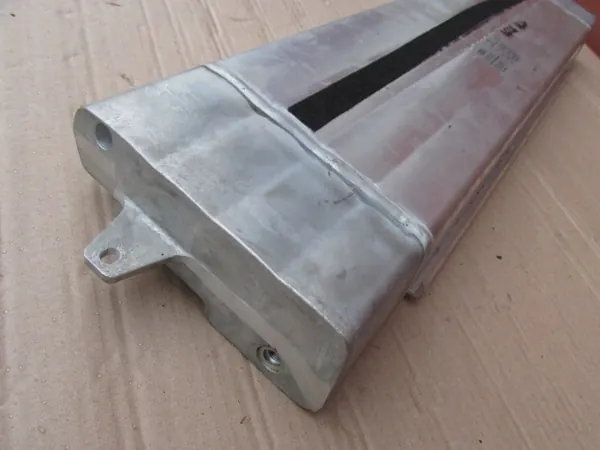 Audi A6 C6 3.0 TDI Luftfjädringstank OEM 4F0616203C image 3