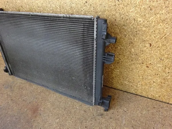 GOLF VII AUDI A3 8V LEON III 1.4 TSI Radiador de agua 5Q0121251ED image 3