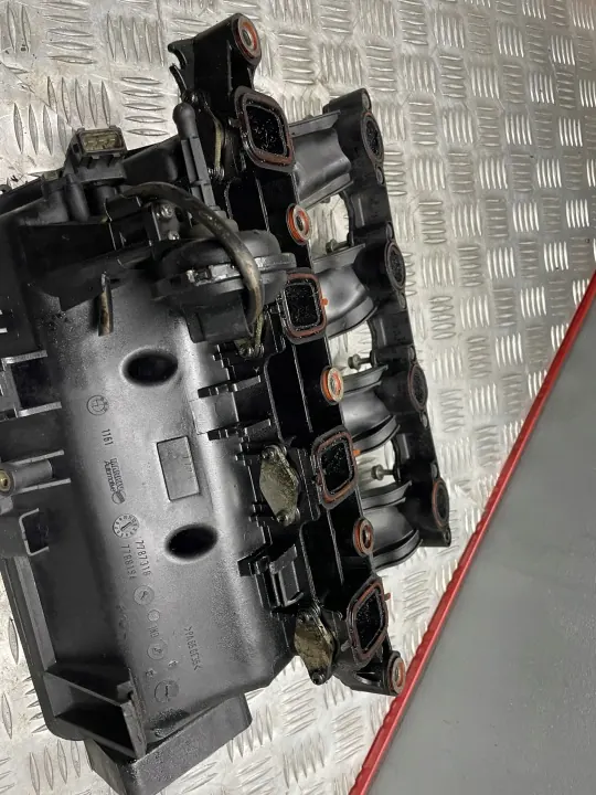 Colector de admisión BMW OE para E60 2.0D - Usado image 6