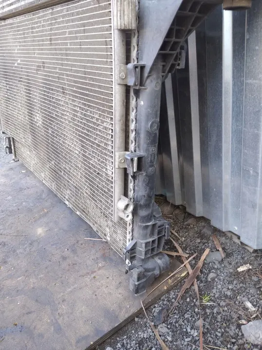 RADIADOR INTERCOOLER MASTER III 2.3 DCI image 2