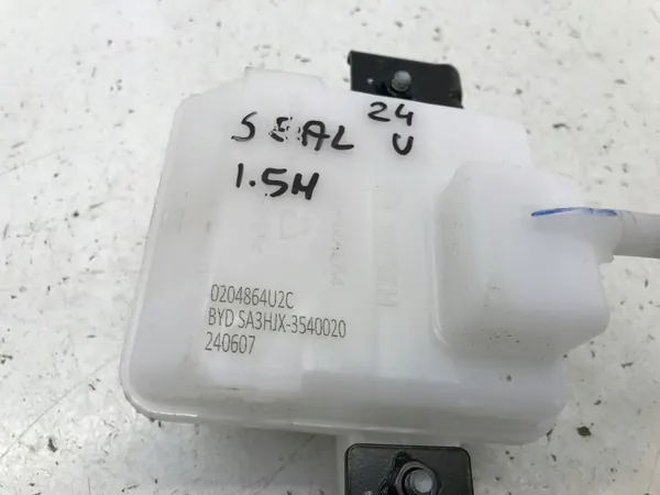 BYD Bromsvätskebehållare OEM SA3HJX-3540020 image 5