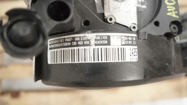 Gebrauchter Audi A4 B8 2.0 TDI CBD Motor - OEM 07R image 5