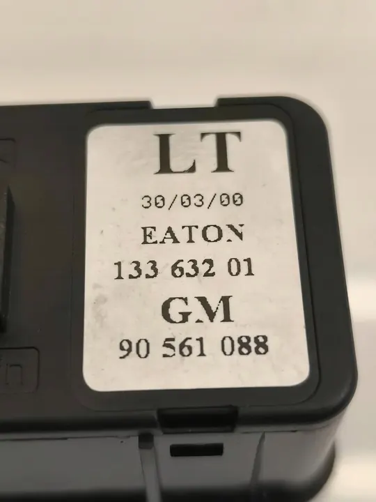 Raamknoppen Peugeot 406 2001 OEM 13363201 image 4