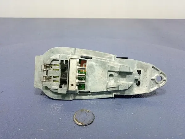 BMW 3 G20 Dachantenne OEM 6826326 - Gebraucht image 7