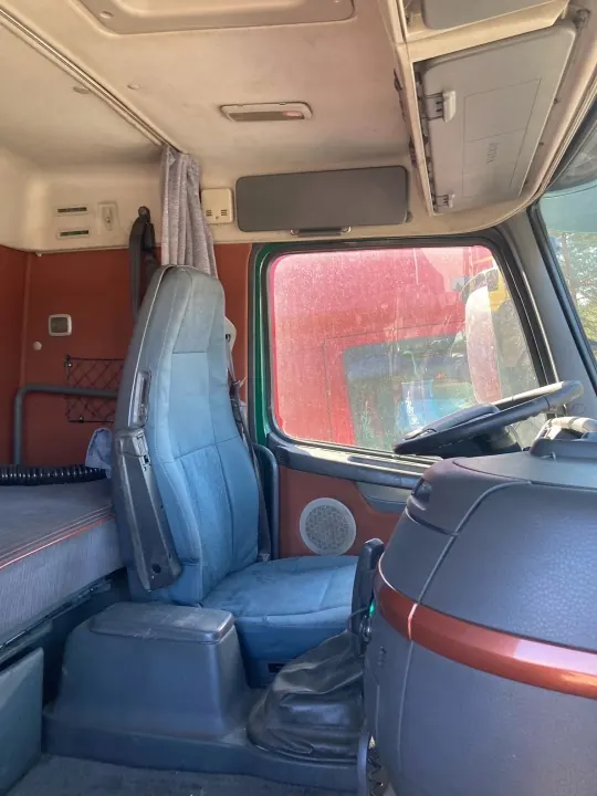 Cabine Volvo FH16 Basse OEM 161616 - État Utilisé image 6