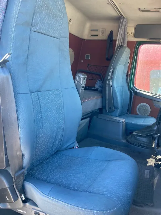 Cabine Volvo FH16 Basse OEM 161616 - État Utilisé image 8