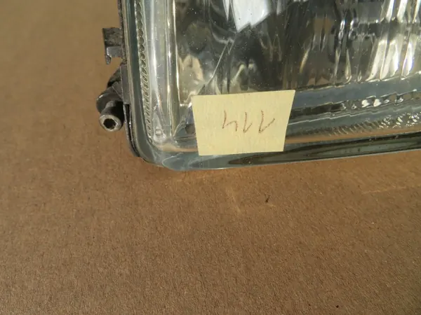 Farol de neblina Renault OE 77 01 040 681 image 2