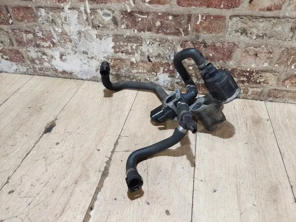 Vattensolenoidventil OEM 11538514464 för BMW F10 image 3