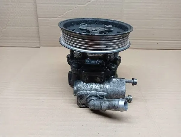 AUDI A4 B8 A5 8T Stuurbekrachtigingspomp 2.0TDI OEM image 4