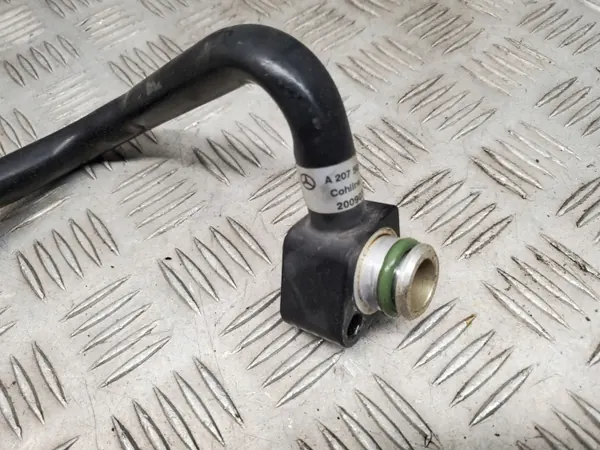 Conduit de refroidisseur d'huile Mercedes-Benz OEM A2075000872 image 4