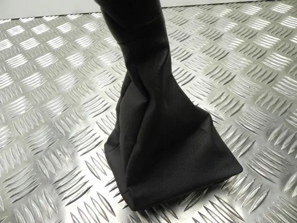 Vaihdekeppi Škoda OCTAVIA III 2013 image 2