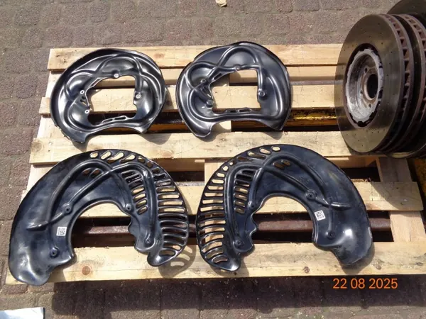 Audi RS6 C8 2022 Bremsscheiben & Sattel Set 9707807 image 2