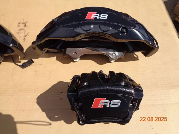 Audi RS6 C8 2022 Bremsscheiben & Sattel Set 9707807 image 8