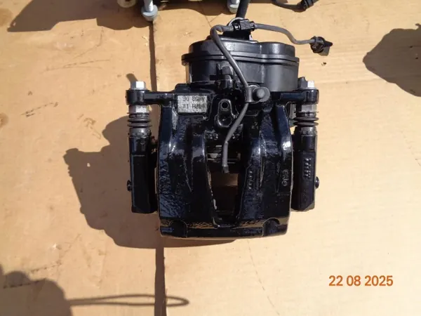 Audi RS6 C8 2022 Bremsscheiben & Sattel Set 9707807 image 9