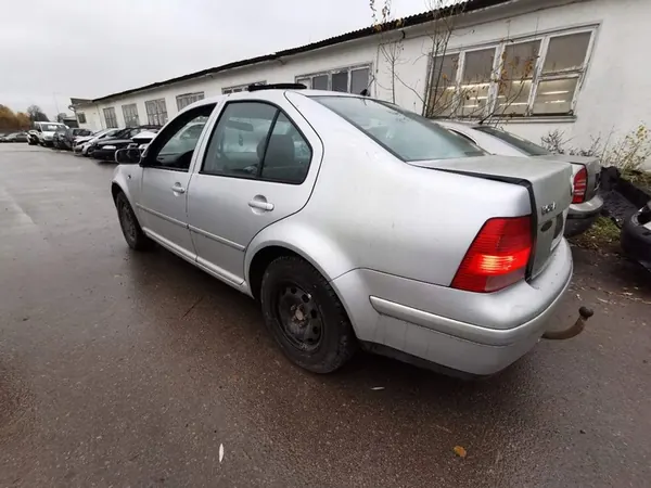 Supporti motore e cambio Volkswagen Bora 2000 1.9L 1j0199555al image 9