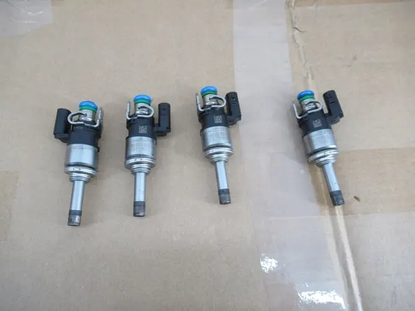 Bränsleinsprutare ds7g-9f593-ea Kuga Mondeo Focus 1.5 Ecoboost image 3