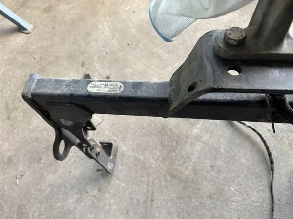 Barre de Remorquage OEM HAK HOLOWNICZY Renault Master IV image 5
