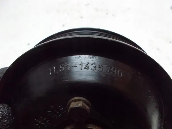 BMW E46 E439 2.2 Vattenpump 1436590 image 4