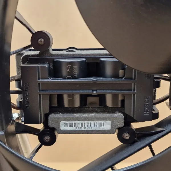 BMW E46 320D Fläktstyrmodul image 4